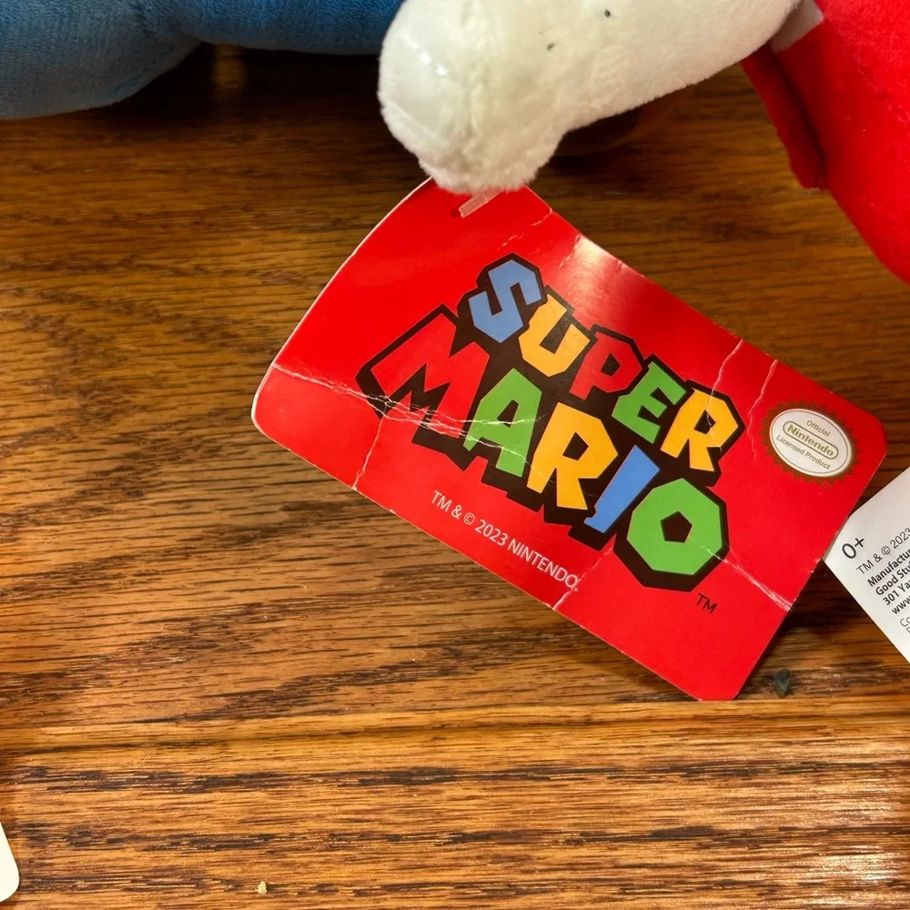 Limited Edition Mario‎ Squishes